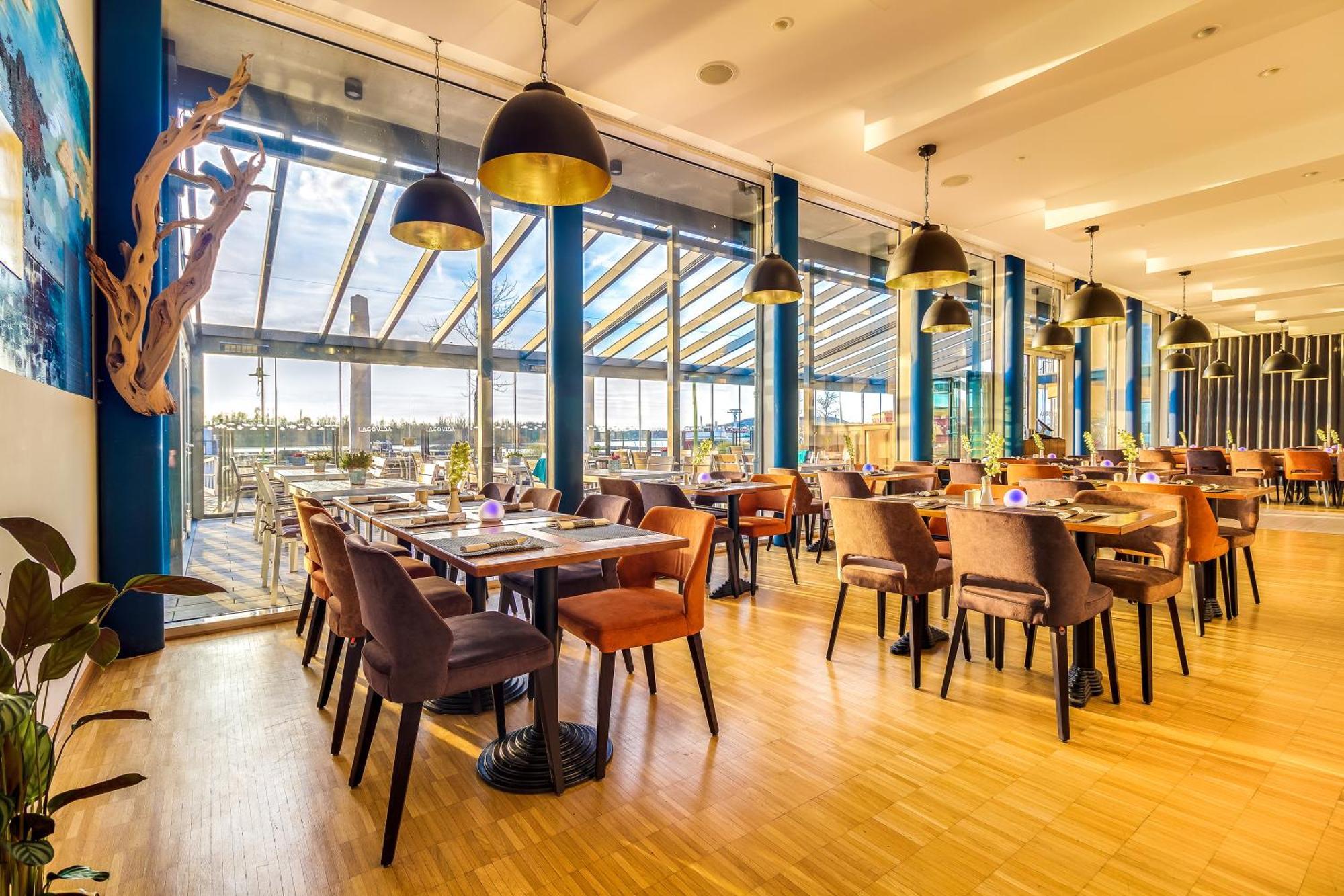 Lagovida Das Ferienresort Am Stoermthaler See Großpösna Kültér fotó