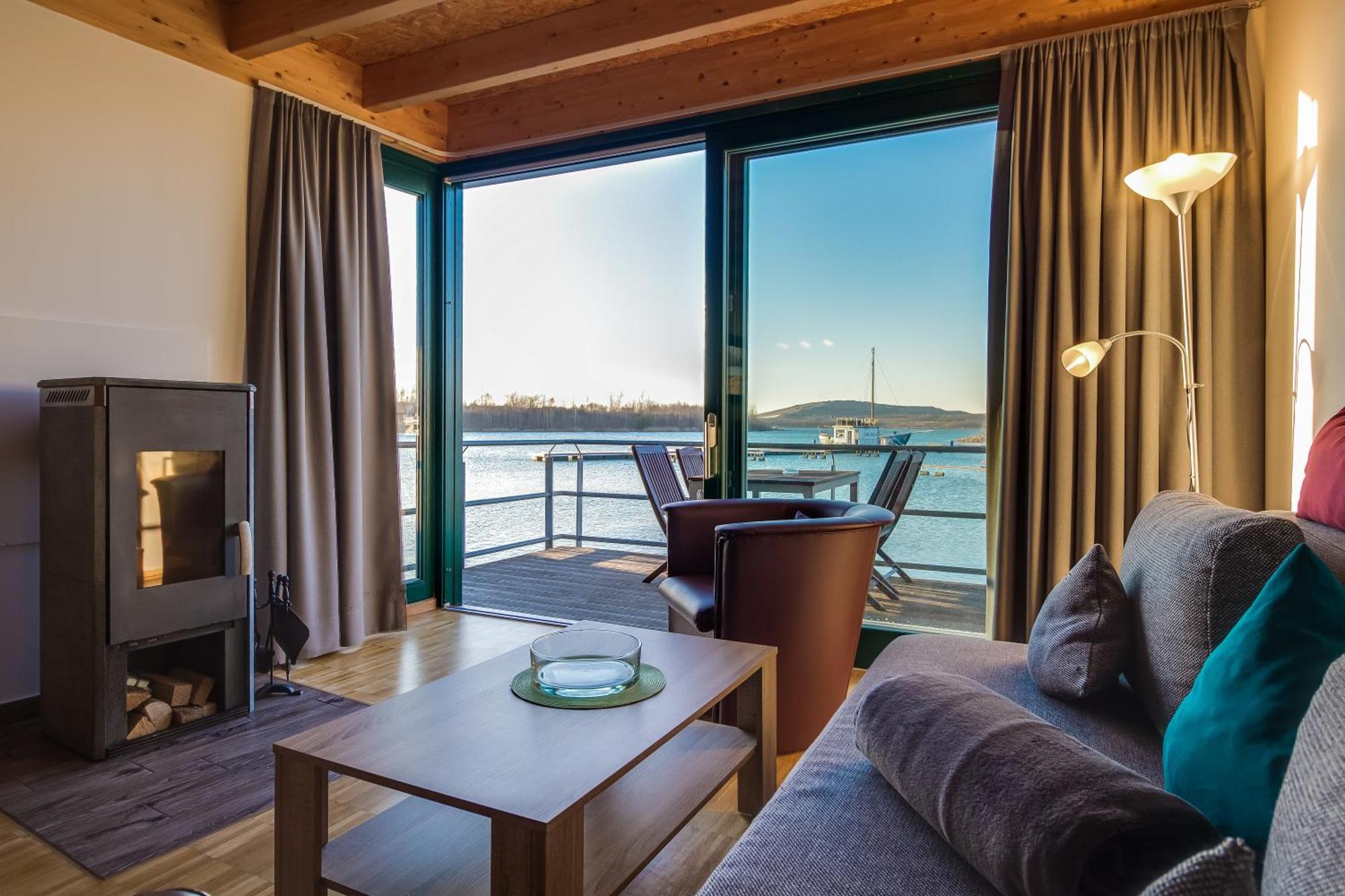 Lagovida Das Ferienresort Am Stoermthaler See Großpösna Kültér fotó