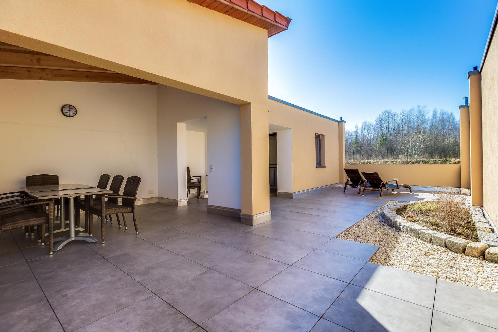 Lagovida Das Ferienresort Am Stoermthaler See Großpösna Kültér fotó