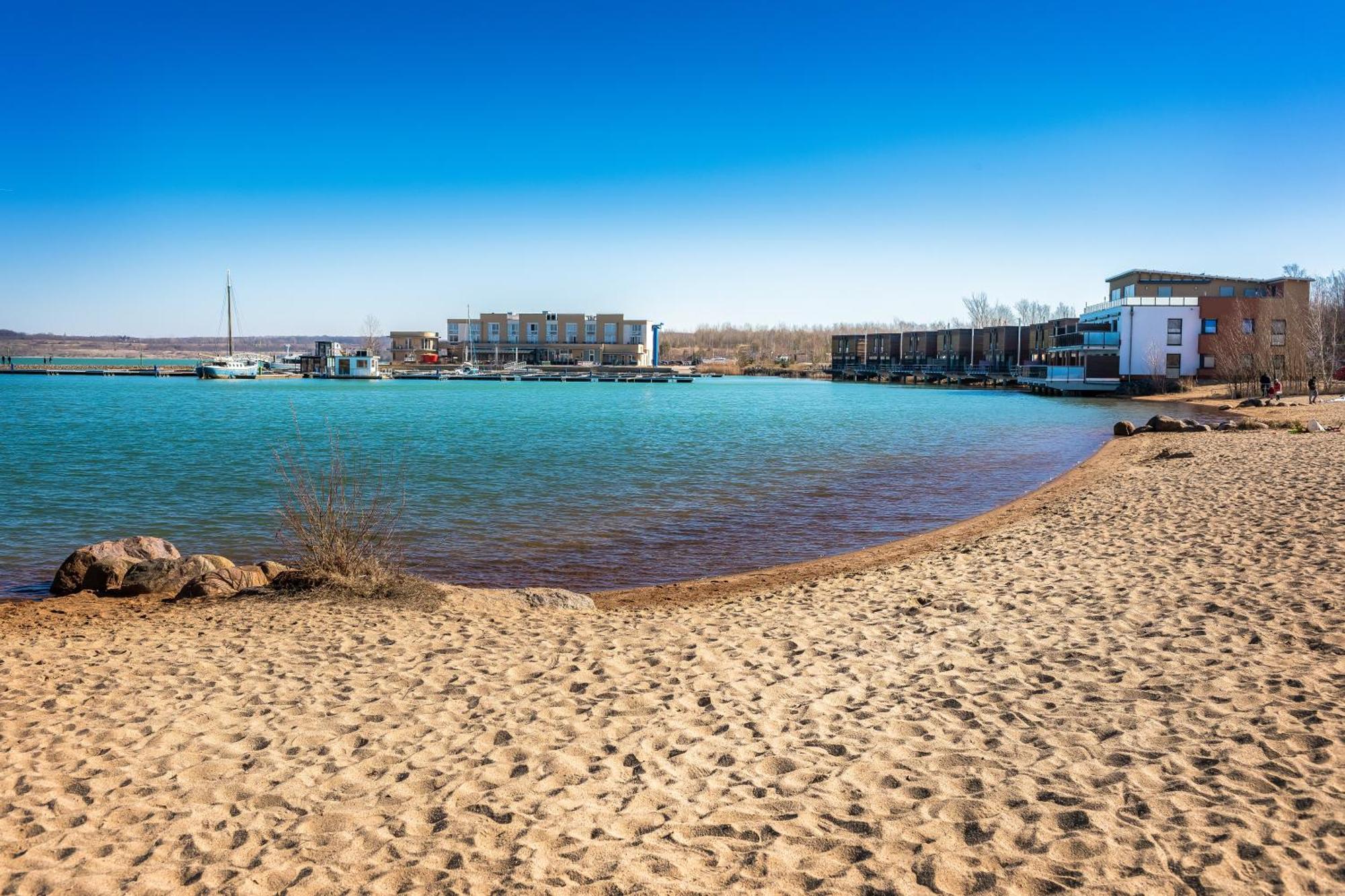 Lagovida Das Ferienresort Am Stoermthaler See Großpösna Kültér fotó